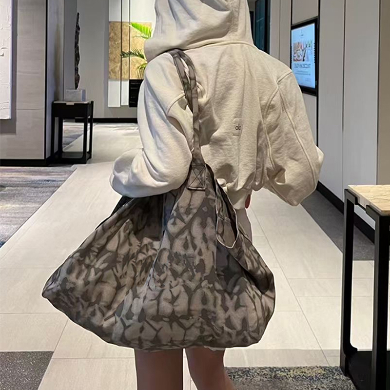 Yoga Fitness Canvas Bag, Singl - огляд і ціна Shoulder Bag Slouchy