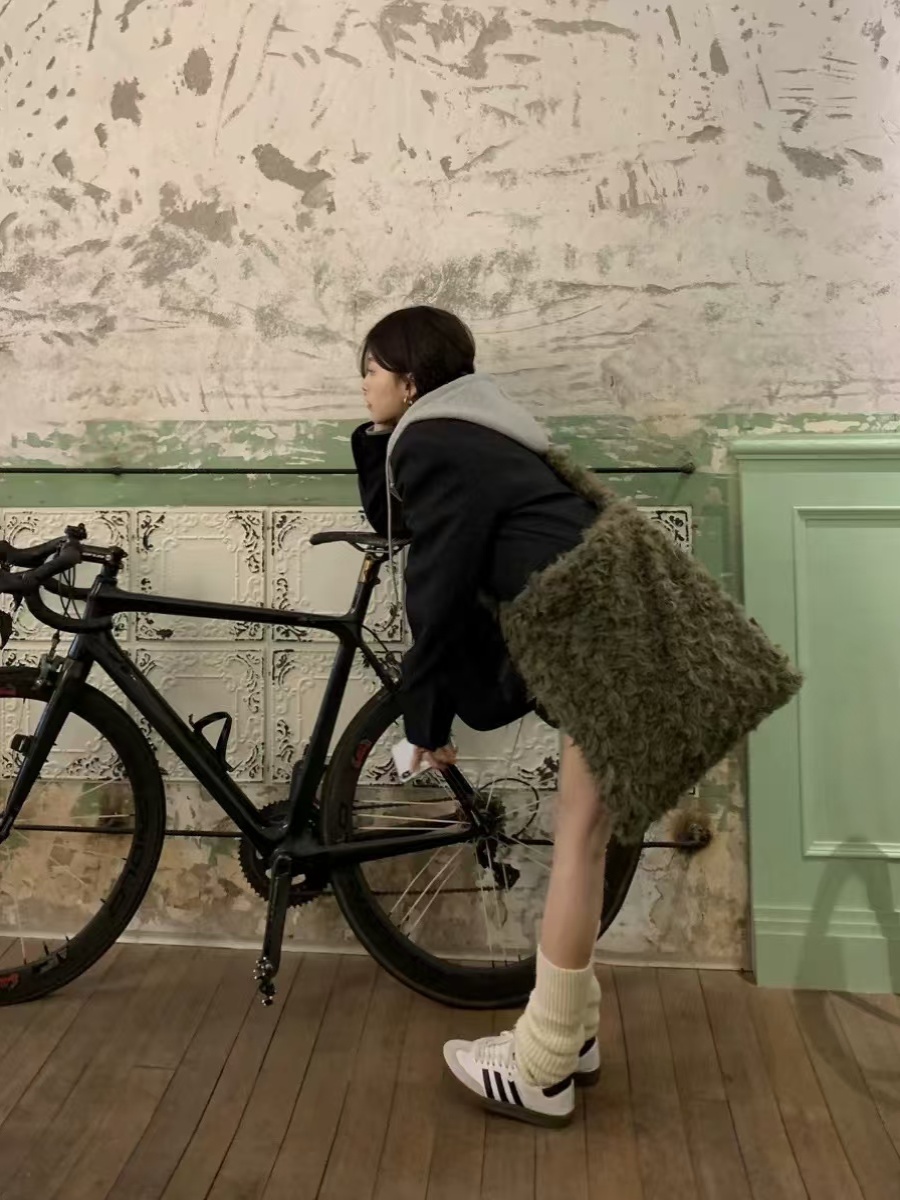 Retro Original Messia Girl Aut - огляд і ціна Luxury Bags For Young Women