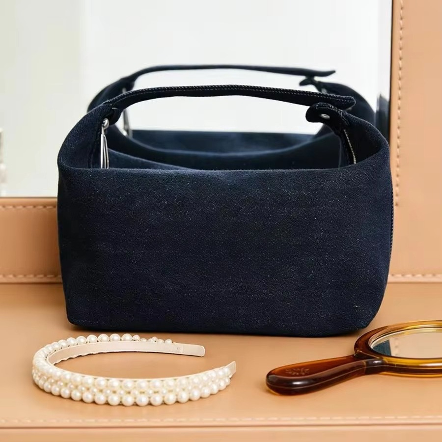 Women's Luxury Denim Large Cap - огляд і ціна Luxury Bags Denim