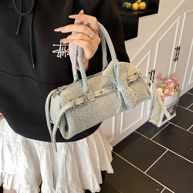 Sweetie Bowknot Small Bowling  - огляд і ціна Luxury Bags Denim