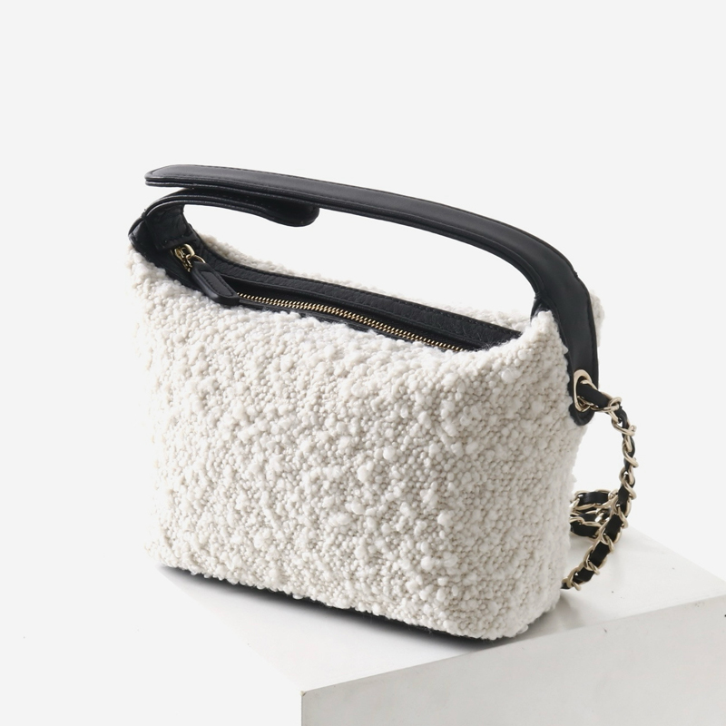 Leather Classic Mini Hobos Bag - огляд і ціна Luxury Bags Casual